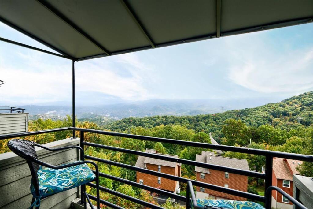 Spacious Gatlinburg Condo With Million Dollar Mountain Views Exterior foto